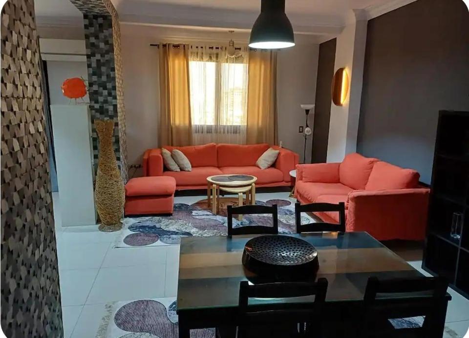 شقه مودرن مريحه مكيفه بها جميع الكماليات Apartment *